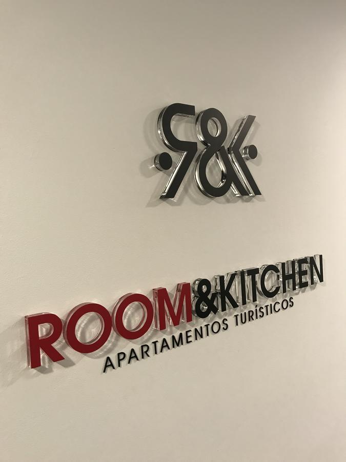 Room And Kitchen Bilbao Exterior photo